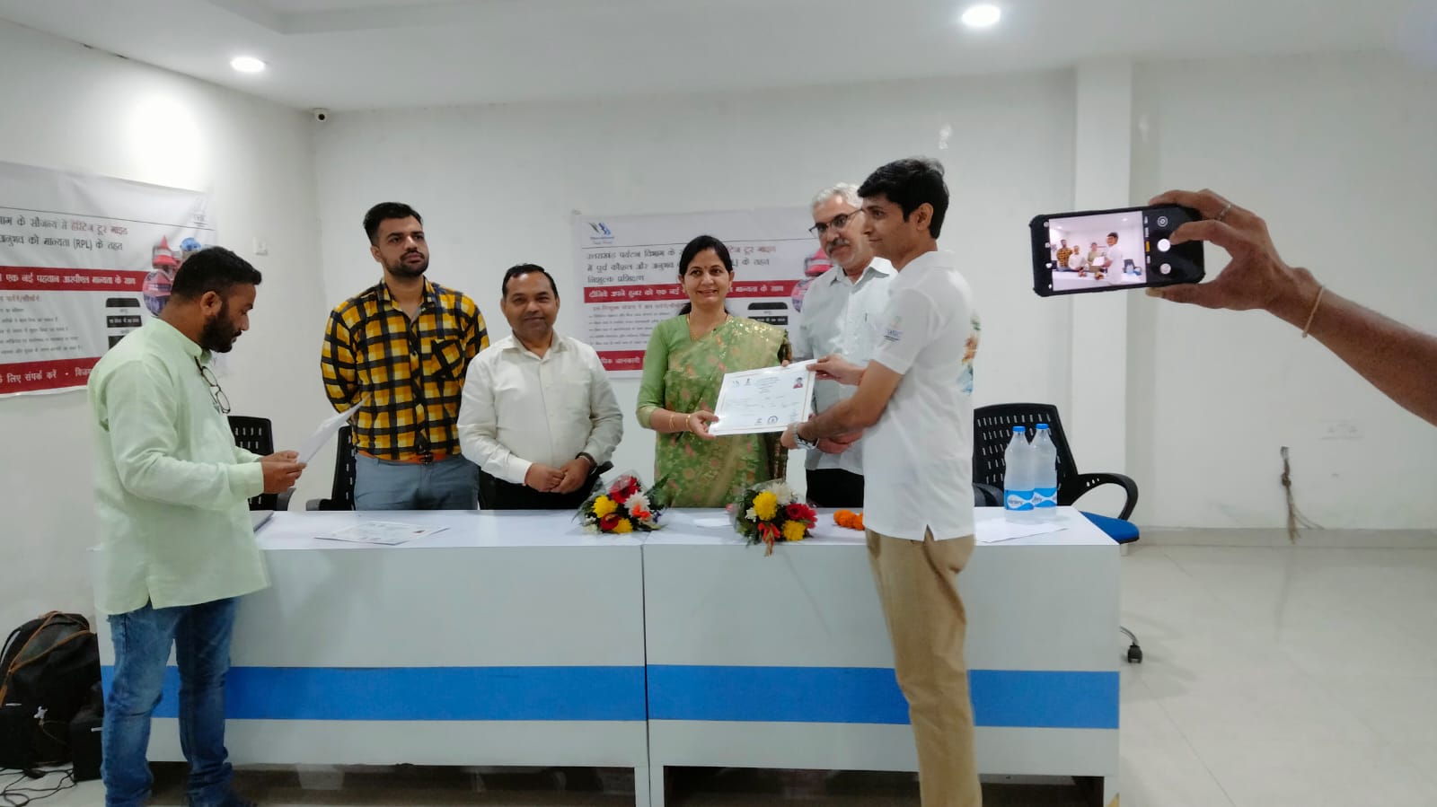 Avnish Pandey receiving Heritage Tour Guide certificate at a professional ceremony - My India Discovery founder recognised for tourism expertise